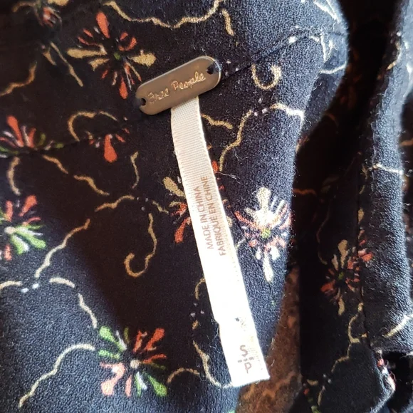 297 FREE PEOPLE Debby Dot Deeby Floral Romper Playsuit Black sz S Women's Casual - Picture 9 of 14